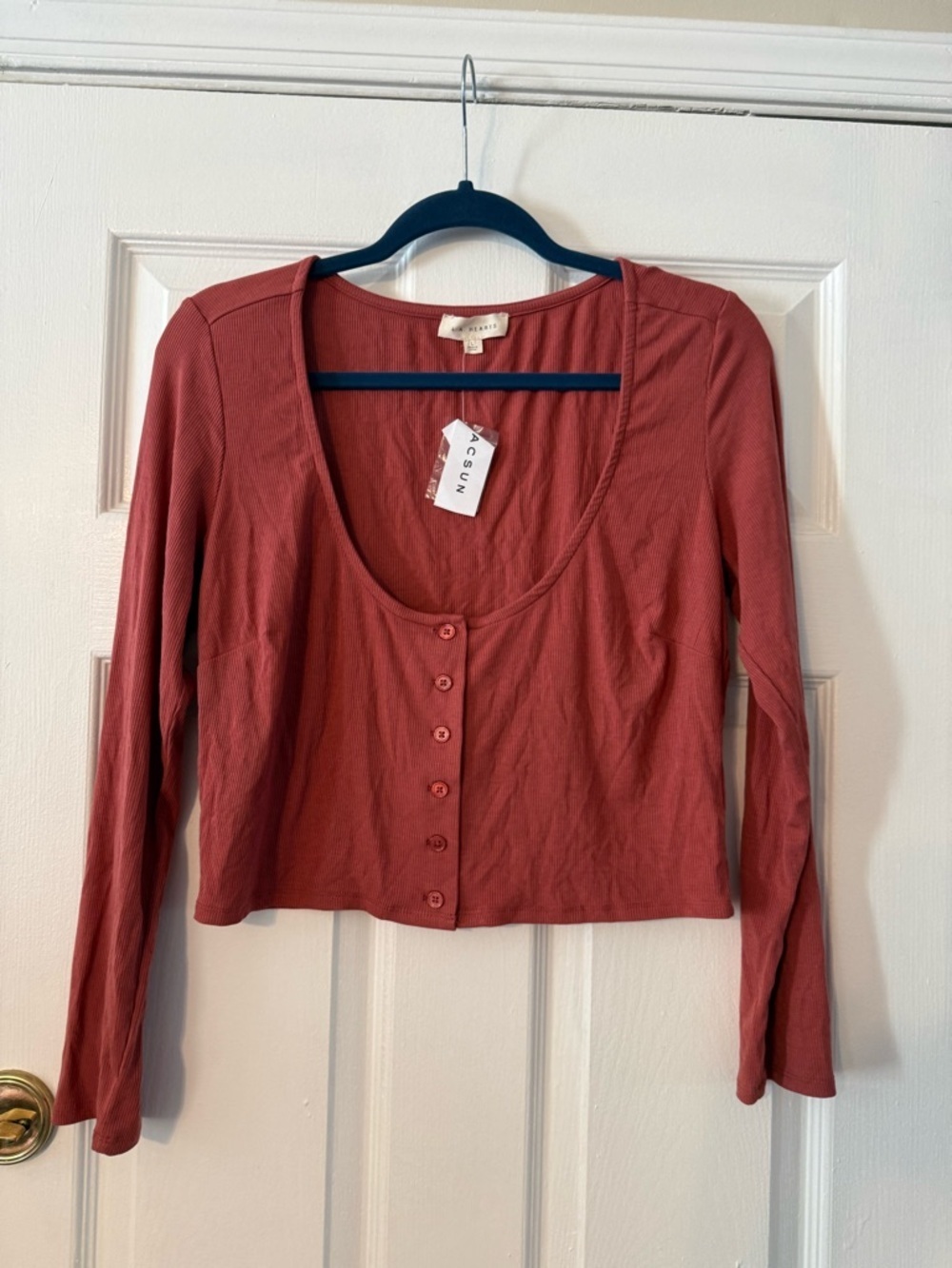 La Hearts Mauve Scoop-Neck Button-Front Long Sleeve Top